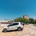 Guesthost - Torre Della Guardia * Bisceglie