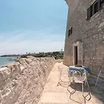 Guesthost - Torre Della Guardia Apartamento