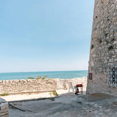 Torre Della Guardia * Bisceglie