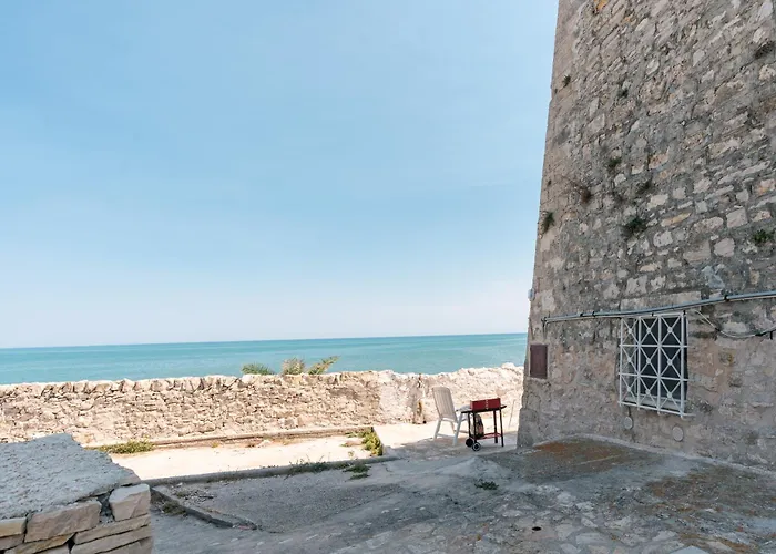 Torre Della Guardia * Bisceglie